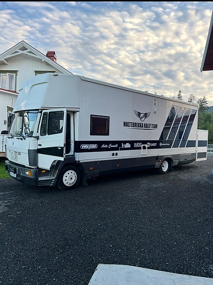 Mercedes-Benz 814 200hk 2 of 11
