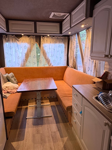 Mercedes-Benz 814 200hk 8 of 11