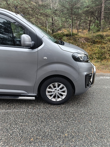 Opel Vivaro 10 of 19