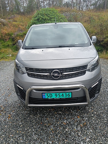 Opel Vivaro 17 of 19