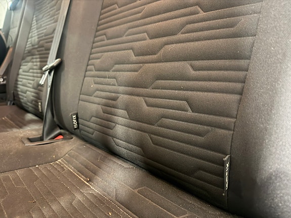 Volkswagen Caravelle 14 of 21