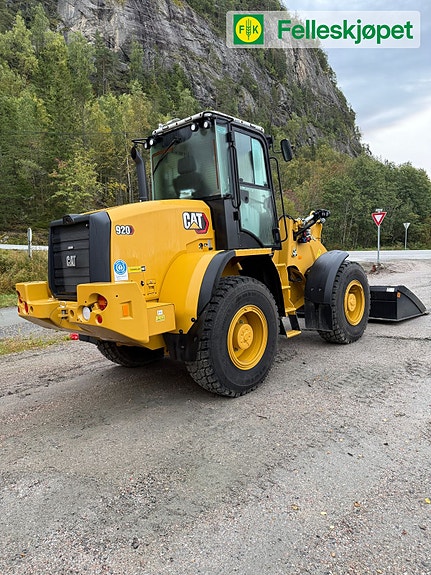 Cat 920 3 of 27