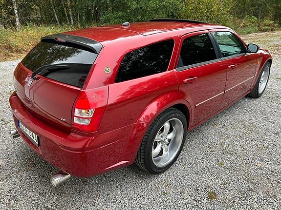 Dodge Magnum 3 of 30