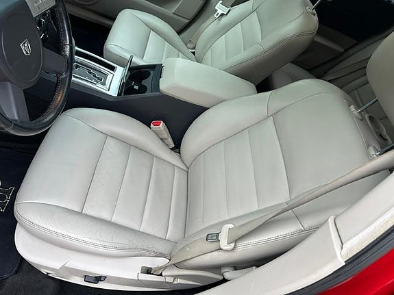 Dodge Magnum 4 of 30