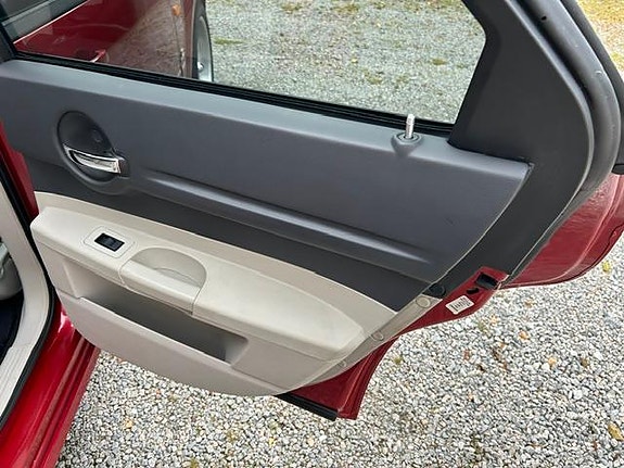 Dodge Magnum 12 of 30