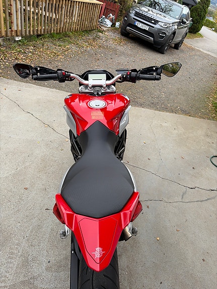 MV Agusta Rivale 800 3 of 6