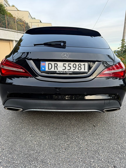 Mercedes-Benz CLA180 12 of 15