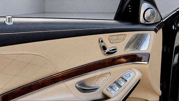 Mercedes-Benz S500 13 of 17