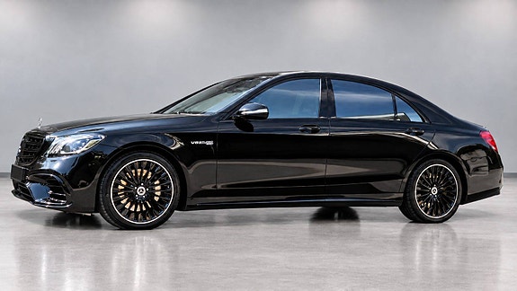 Mercedes-Benz S500 2 of 17