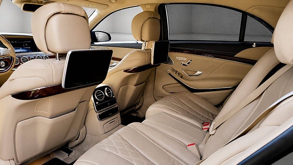 Mercedes-Benz S500 15 of 17