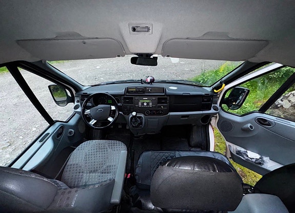 Ford Transit 300M Kombi 7 of 7