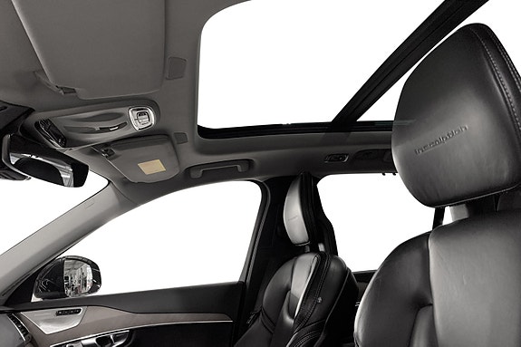 Volvo XC90 7 of 19