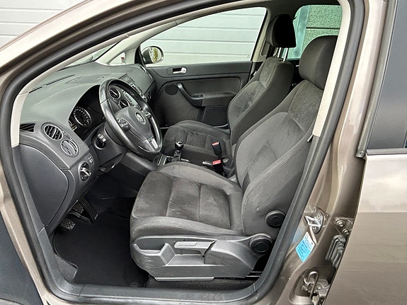 Volkswagen Golf Plus 28 of 30