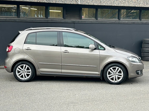 Volkswagen Golf Plus 18 of 30