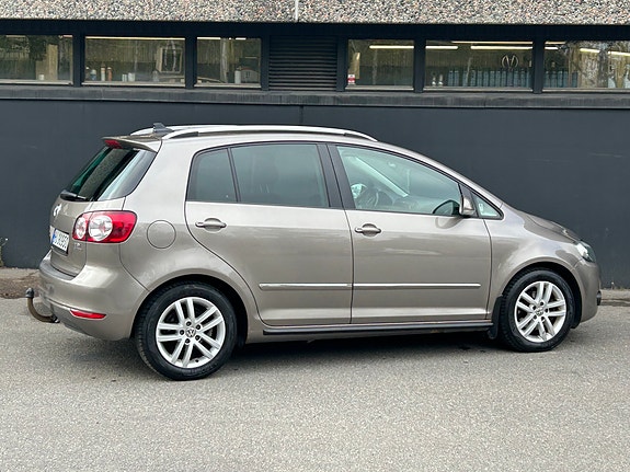 Volkswagen Golf Plus 21 of 30