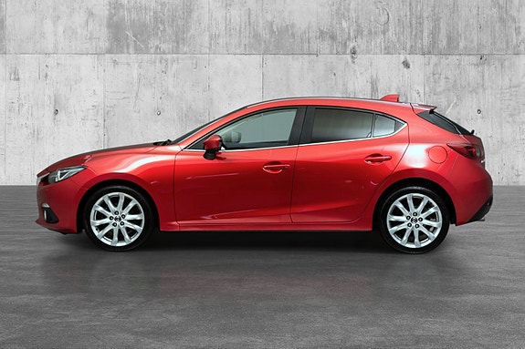 Mazda 3 8 of 25