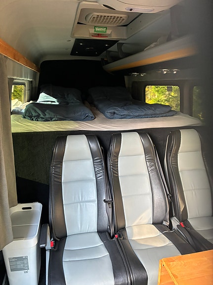 Mercedes-Benz 519cdi 15 of 23
