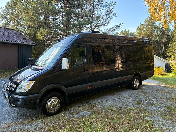 Mercedes-Benz 519cdi 7 of 23