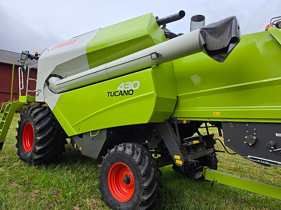 CLAAS Tucano 430 4 of 7