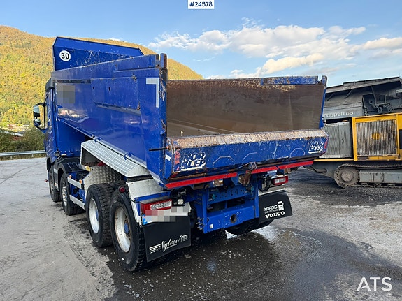 Volvo FH540 8x4 tippbil 7 of 30