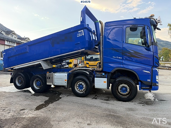 Volvo FH540 8x4 tippbil 4 of 30
