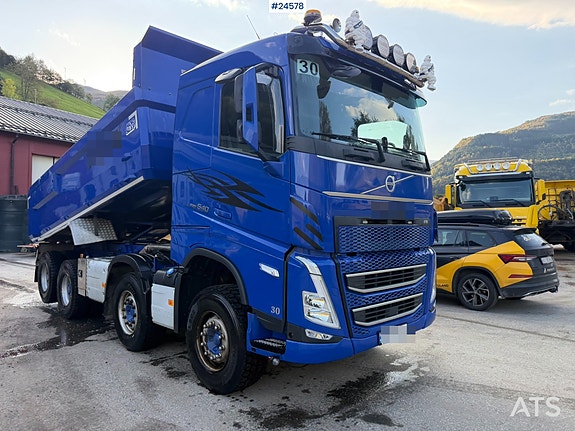 Volvo FH540 8x4 tippbil 3 of 30