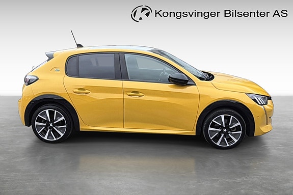 Peugeot e-208 8 of 30