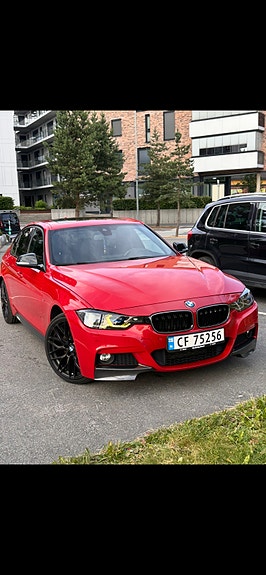 BMW 318d 3 of 17