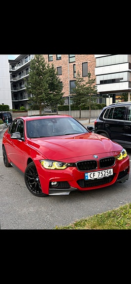 BMW 318d 2 of 17