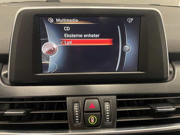 BMW 220d 19 of 25