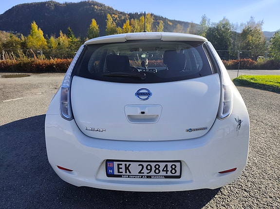 Nissan Leaf 5 of 14