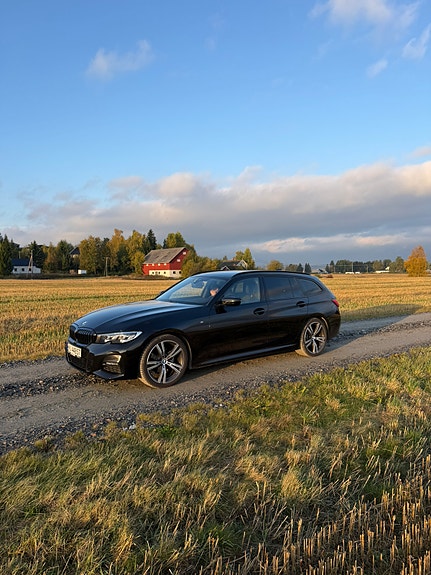 BMW 320d 2 of 18