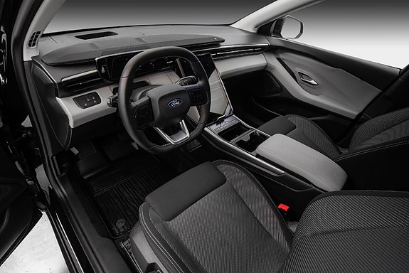 Ford Explorer 20 of 27