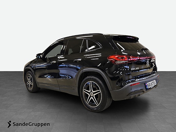 Mercedes-Benz EQA350 3 of 17