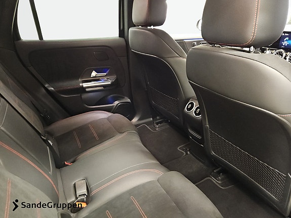 Mercedes-Benz EQA350 15 of 17