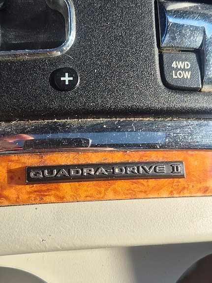 Jeep Commander 22 of 23
