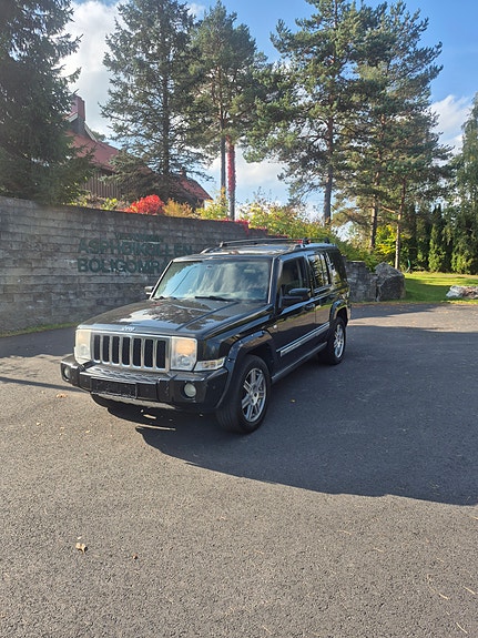 Jeep Commander 2 of 23