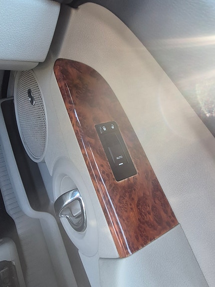 Jeep Commander 21 of 23