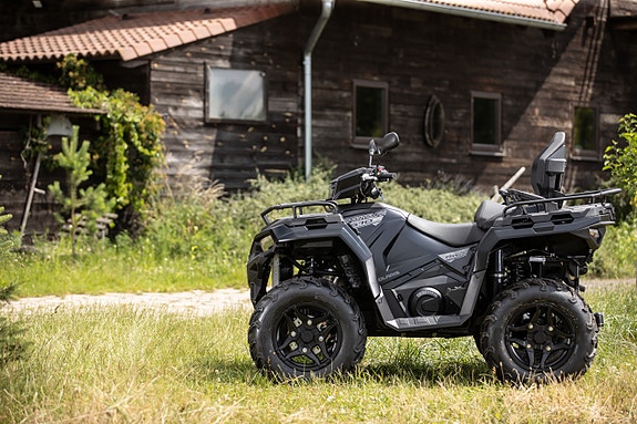 Polaris 570 EPS SE 2-UP ONYX BLACK LE 9 of 29