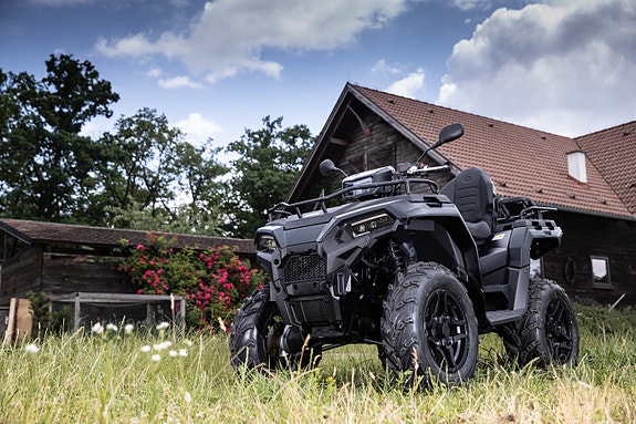 Polaris 570 EPS SE 2-UP ONYX BLACK LE 2 of 29