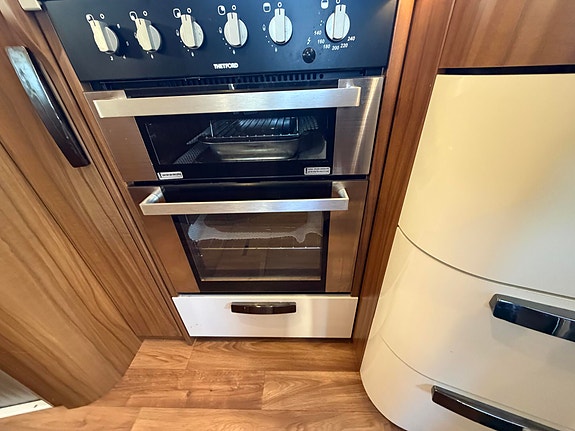 Hymer B 704 PL Nylig kommet inn! Høstkampanje!!! 3L regkjede! Automat 15 of 30