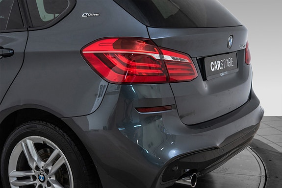 BMW 225xe 4 of 29