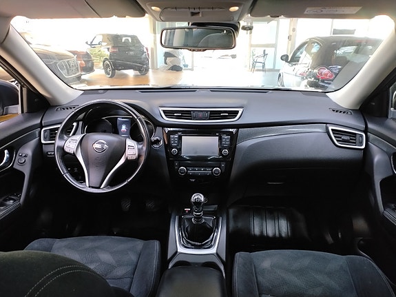 Nissan X-Trail 17 of 25