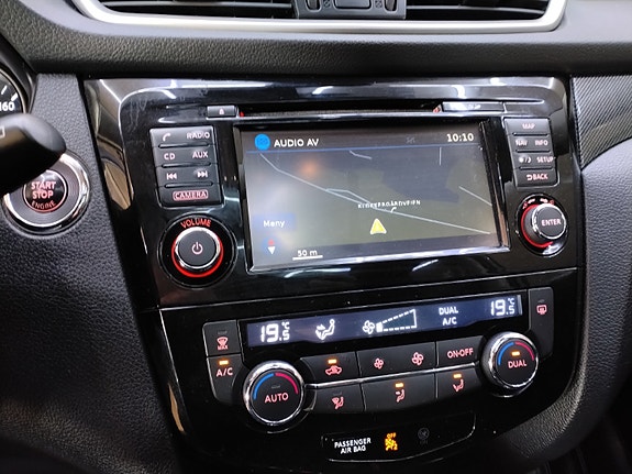 Nissan X-Trail 14 of 25