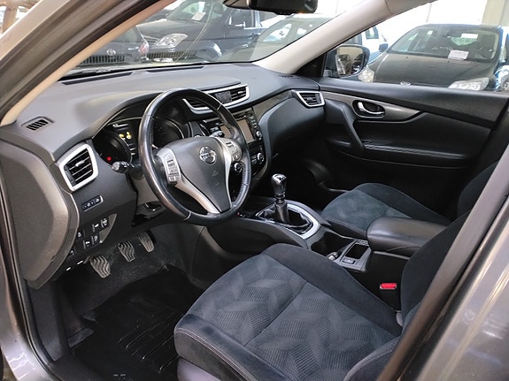 Nissan X-Trail 10 of 25