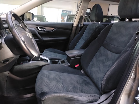 Nissan X-Trail 11 of 25
