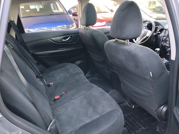 Nissan X-Trail 19 of 25