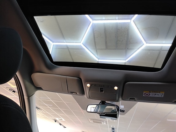 Nissan X-Trail 18 of 25