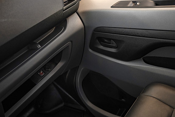 Opel Vivaro 20 of 21