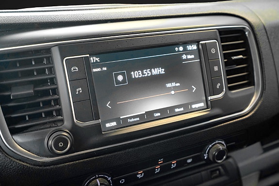 Opel Vivaro 17 of 21